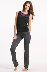   Hit the gym with PrettySecrets sportswear set
