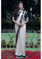 Buy designer ethnic sarees online from Mohey