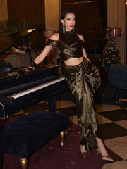 Eclipse Co-Ord Set for a Modern Christmas Celebration Style